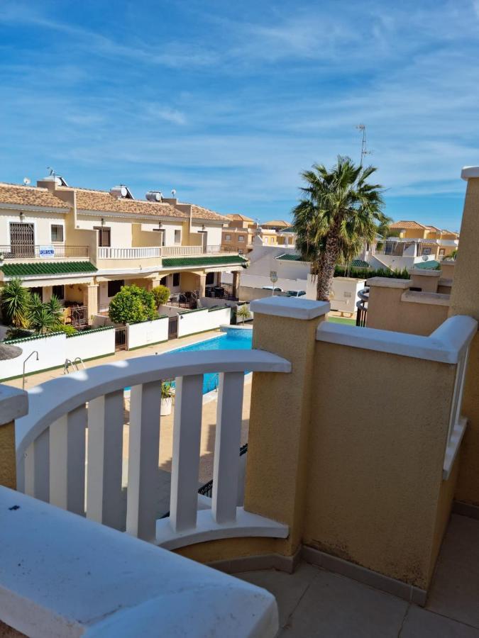 Agradable Adosado Con Piscina Villa Ciudad Quesada Exterior photo